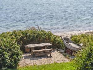 Holiday Home Bryngeir - 25m from the sea by Interhome