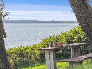 Holiday Home Bryngeir - 25m from the sea by Interhome