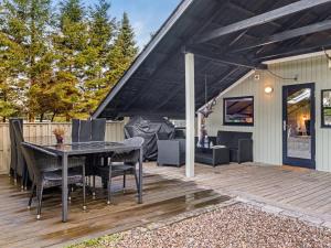 Holiday Home Torhild - 30km from the sea by Interhome