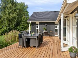 Holiday Home Maureen - 300m from the sea by Interhome