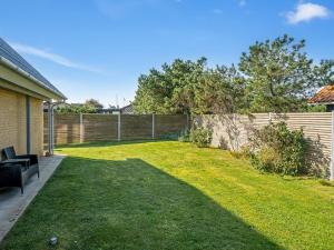 Holiday Home Isabel - 600m from the sea by Interhome