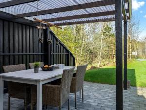 Holiday Home Gretha - from the sea by Interhome