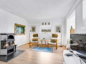 Holiday Home Frida - 125m from the sea by Interhome