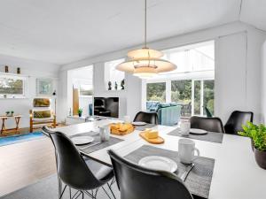 Holiday Home Frida - 125m from the sea by Interhome