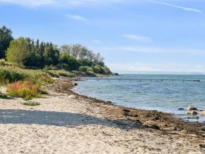 Holiday Home Todor - 150m from the sea by Interhome