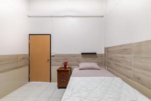 Room 1 Homestay Near BTS Bangwa & Train Muaythai