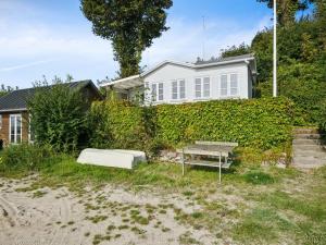 Holiday Home Drifa - 20m from the sea by Interhome