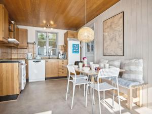 Holiday Home Drifa - 20m from the sea by Interhome