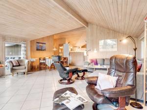 Holiday Home Ayna - 50m from the sea by Interhome