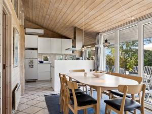 Holiday Home Joella - 75m from the sea by Interhome
