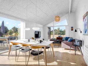 Holiday Home Jale - 900m from the sea by Interhome