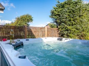 Holiday Home Billa - 450m from the sea by Interhome