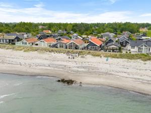 Holiday Home Aswith - 5m from the sea by Interhome