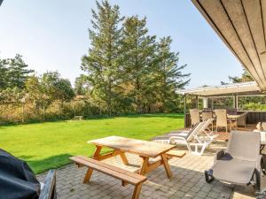 Holiday Home Rajna - 500m to the fjord by Interhome