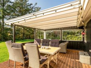 Holiday Home Rajna - 500m to the fjord by Interhome