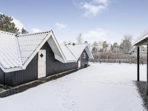 Holiday Home Evgenia - from the sea by Interhome