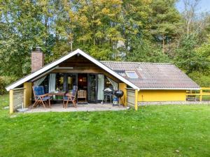 Holiday Home Amila - 30km from the sea by Interhome - 3hvězdičkové hotely ve městě Toftlund