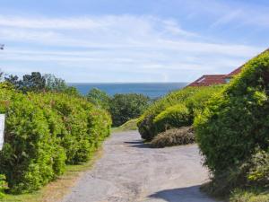 Apartment Sandrine - 400m from the sea by Interhome