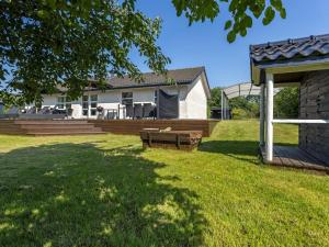 Holiday Home Laulu - 200m from the sea by Interhome