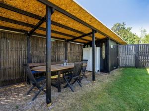 Holiday Home Hermanni - from the sea by Interhome