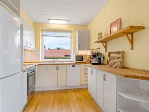 Holiday Home Johanna - 400m from the sea by Interhome