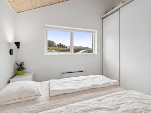 Holiday Home Lio - 200m from the sea by Interhome