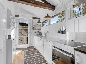 Holiday Home Jalina - 500m from the sea by Interhome