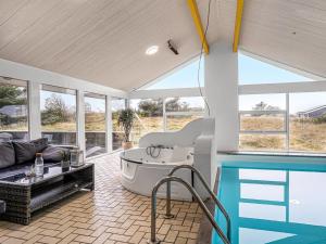 Holiday Home Caya - 750m from the sea by Interhome