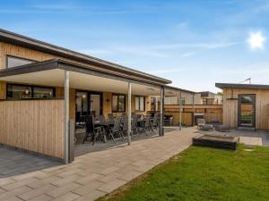 Holiday Home Elevus - from the sea by Interhome