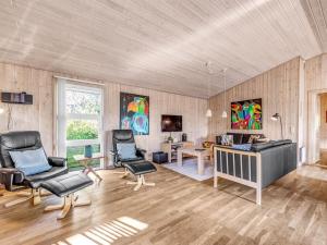Holiday Home Efka - 600m to the fjord by Interhome