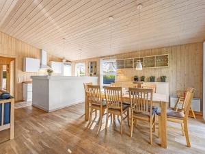 Holiday Home Efka - 600m to the fjord by Interhome