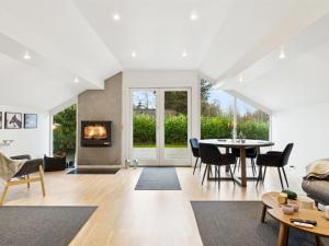 Holiday Home Frithlef - 1-3km from the sea by Interhome