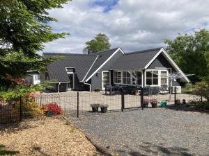 Holiday Home Adisl - 600m to the fjord by Interhome