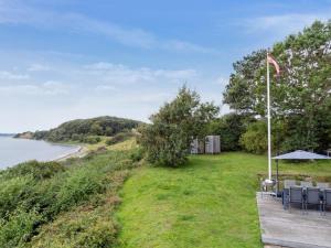 Holiday Home Alfhild - 30m from the sea by Interhome