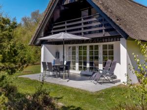 Holiday Home Einari - 1-2km from the sea by Interhome