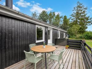 Holiday Home Tiina - 500m to the fjord by Interhome