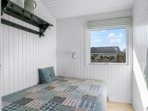 Holiday Home Jaike - from the sea by Interhome