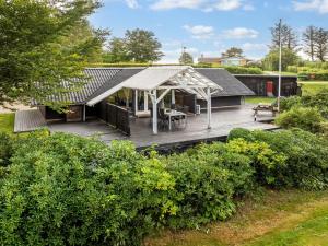 Holiday Home Jantje - 500m to the fjord by Interhome - 3hvězdičkové hotely ve městě Spottrup