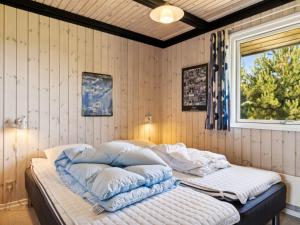 Holiday Home Janick - 150m from the sea by Interhome