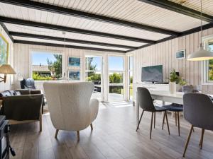 Holiday Home Janick - 150m from the sea by Interhome