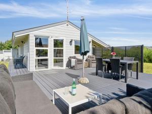 Holiday Home Janick - 150m from the sea by Interhome
