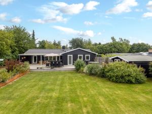 Holiday Home Runhild - 450m from the sea by Interhome