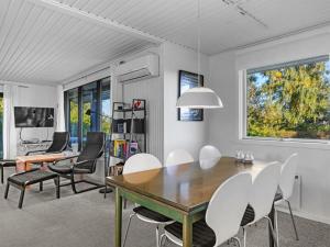 Holiday Home Kajsa - 250m from the sea by Interhome