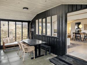 Holiday Home Aarno - 120m from the sea by Interhome