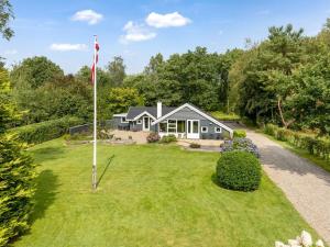 Holiday Home Lenya - 33km from the sea by Interhome