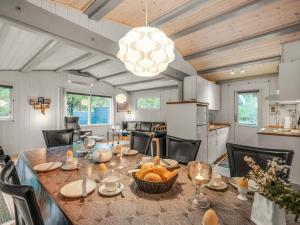 Holiday Home Amaya - 1km from the sea by Interhome