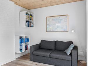 Holiday Home Næwe - 100m from the sea by Interhome