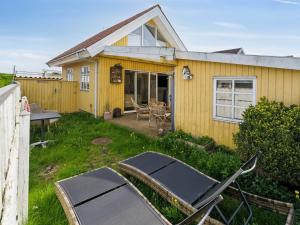 Holiday Home Asgerd - 20m from the sea by Interhome