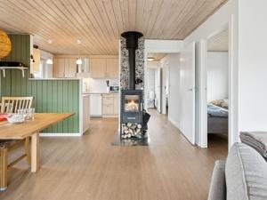 Holiday Home Severine - 650m from the sea by Interhome