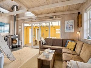 Holiday Home Asgerd - 20m from the sea by Interhome
